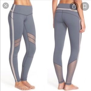 Zella leggings in gray